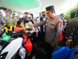 Tinjau Arus Balik di Pelabuhan Bakauheni, Kapolri Pastikan Pemudik Aman-Selamat Sampai Tujuan