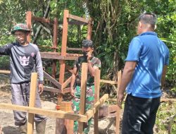 Satgas TMMD Bangun Fasilitas 5 Unit MCK Umum untuk Warga Kampung Keakwa