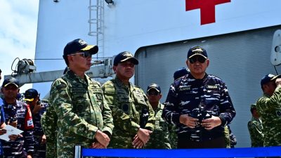 Panglima TNI Dampingi Menhan RI Tinjau Latihan Gabungan di Karimunjawa