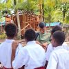 Senyum Hangat Anak-Anak Warnai Kebersamaan dengan Satgas TMMD ke-128 Kodim 1710/Mimika
