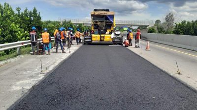 Jelang Libur Panjang, HKA Rampungkan Pemeliharaan Aspal Tol Kayu Agung – Palembang Untuk Jaga Kenyamanan Pengguna Jalan
