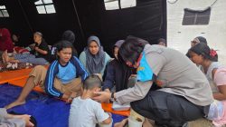 Polwan Jaga Jakarta Salurkan Bantuan dan Trauma Healing untuk Korban Kebakaran Pasar Jiung