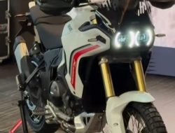 Ducati Indonesia Resmi Luncurkan DesertX V2: Motor Adventure Premium Generasi Kedua Siap Taklukkan Medan Ekstrem Tanah Air