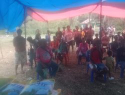 Kebersamaan Lewat Layar dan Sembako Kepala Suku