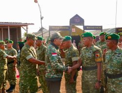 Wapang TNI dan Menhan RI Tinjau Yon TP di Jawa Timur, Pastikan Kesiapan Operasional Satuan