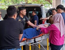 Sidokkes Polres Jakpus Gerak Cepat Evakuasi Perempuan Alami Pendarahan di Stasiun Sawah Besar