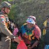 Satgas Ops Damai Cartenz-2026 Bagikan Sembako dan Perkuat Pengamanan Objek Vital di Sugapa Melalui Pendekatan Humanis
