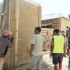 Panas Menyengat, Semangat Tak Padam, Satgas TMMD dan Warga Kebut Pembangunan MCK