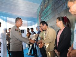 Wujud Negara Hadir, Kapolda Sumsel Pimpin Penyerahan Barang Bukti Kejahatan ke Korban