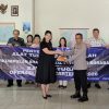 Satgas Operasi Damai Cartenz Terima 2.500 Paket Tas dan Alat Tulis untuk Anak-anak Papua
