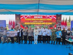 Bahagia Petani Bawang Putih Cianjur usai Terima Bansos dari Wakapolri