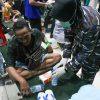 Perkuat Sinergi Lintas Sektor, Lanal Banjarmasin Bersama Tim SAR Gabungan Evakuasi Korban KM Virgo Transport 8