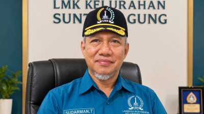 Pengurus RW.18, Gerbang Akhirnya Terpasang Lagi