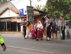 Kapolda Banten Irjen Pol Hendra Kurniawan Laksanakan Gatur Pagi, Pastikan Keselamatan Pelajar