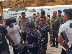 Ditpolairud Polda Banten Evakuasi Korban Kapal Tenggelam di Perairan Pulau Tempurung, Dua Orang Meninggal Dunia